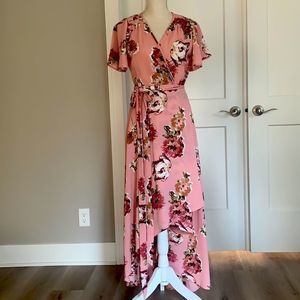 Floral maxi dress with waist tie